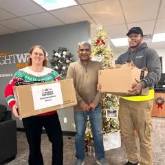 Food-Donations-Lightwave-Volunteering