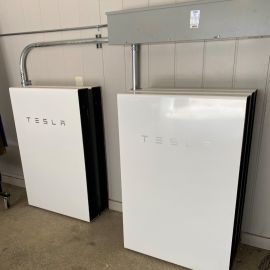 Jackson, TN - 24kW + 5 Tesla Powerwalls